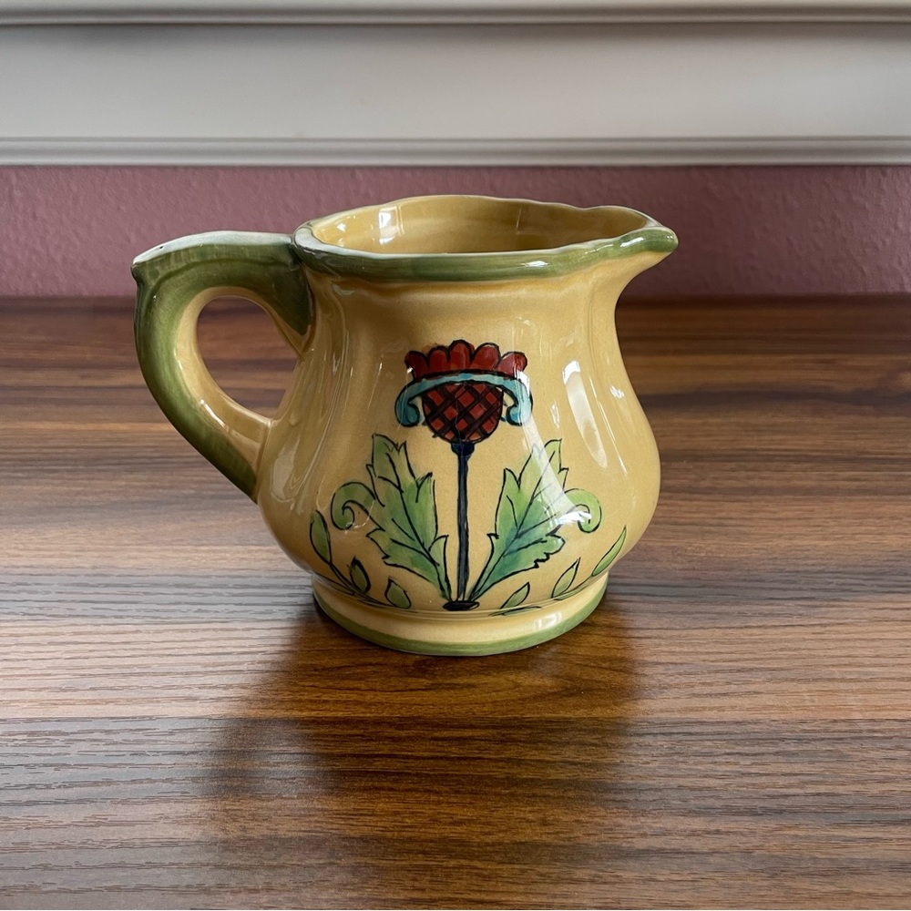 Talavera Pitcher Flower Design